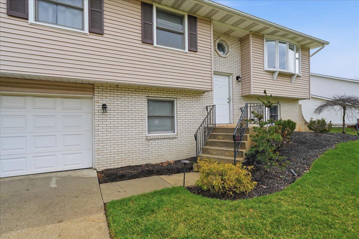 14400 Riskin Road Cedar Lake, IN 46303 - Photo 29 of 32 1200x800