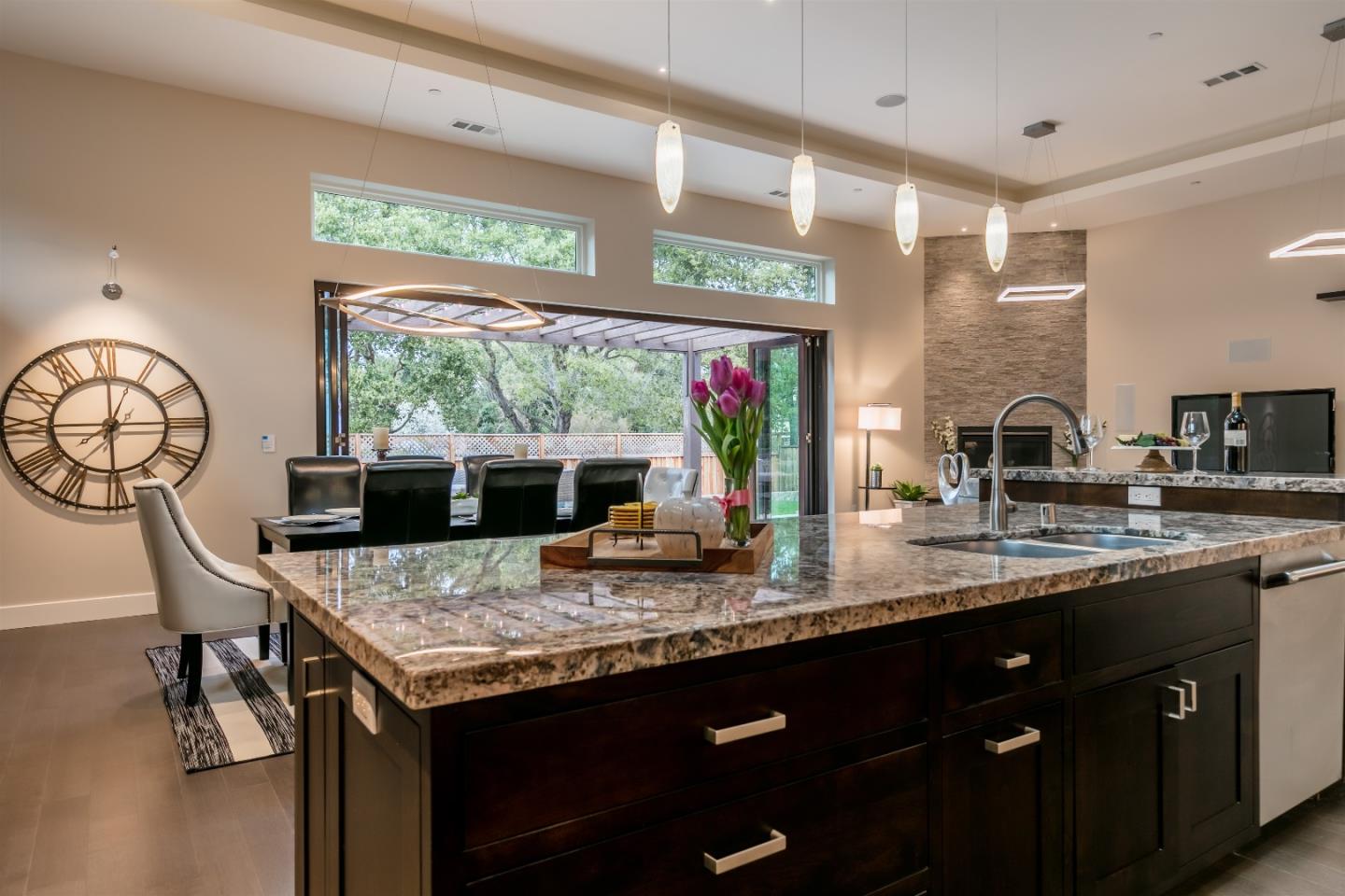 103 Arbuelo Way Los Altos, CA 94022 - Photo 15 of 45