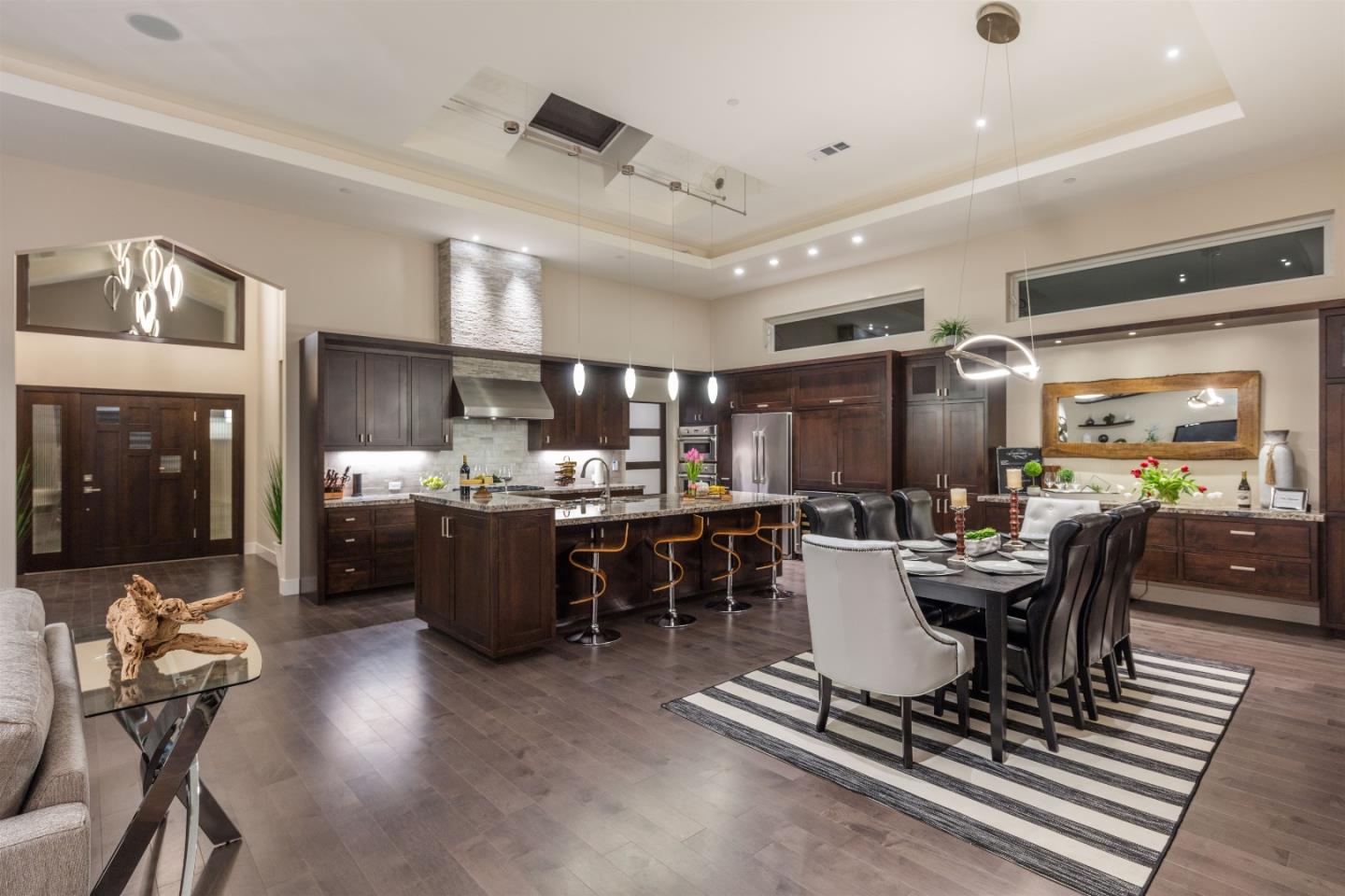 103 Arbuelo Way Los Altos, CA 94022 - Photo 7 of 45 a view of a dining room with furniture