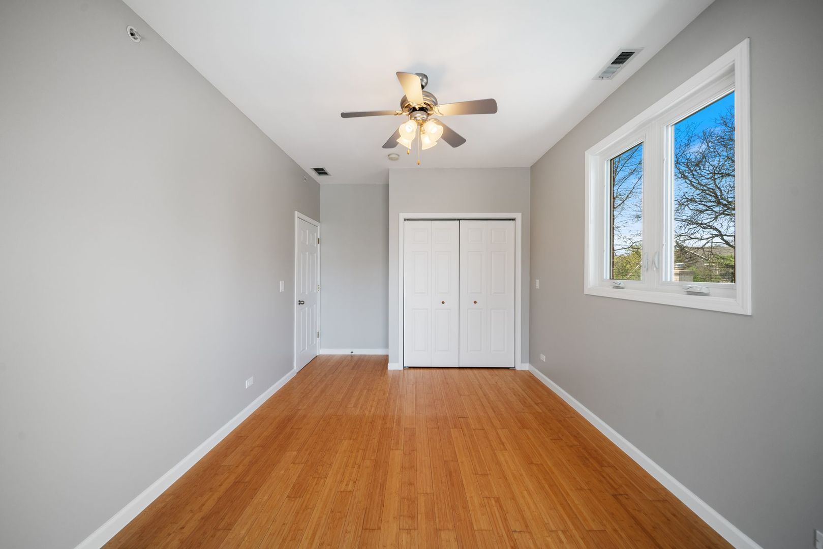 701 Oakton Street Park Ridge, IL 60068 - Photo 38 of 59 a view of empty room with wooden floor