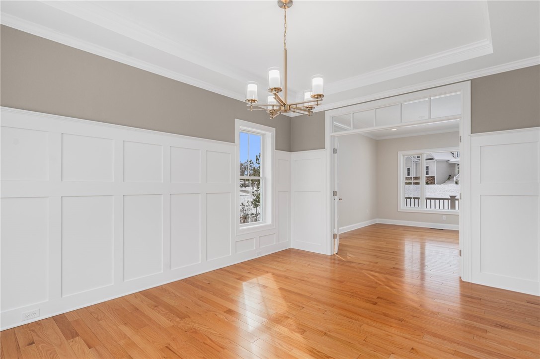61 Cardinal Road Cranston, RI 02921 - Photo 16 of 26