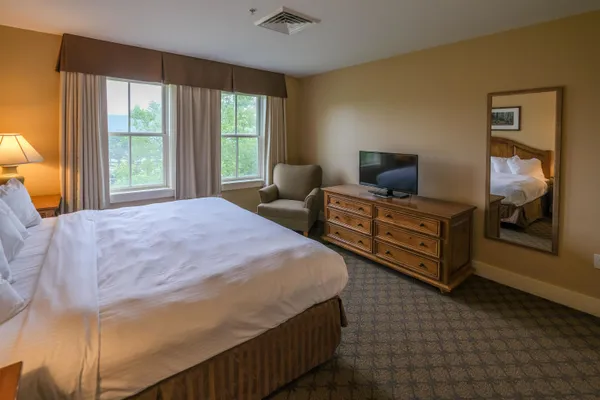 $100,000 | 606-608 Qii Jackson Gore Adams House, Unit 606/608 QII, Ludlow, VT 05149