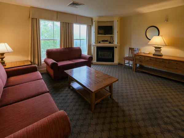 $100,000 | 606-608 Qii Jackson Gore Adams House, Unit 606/608 QII, Ludlow, VT 05149