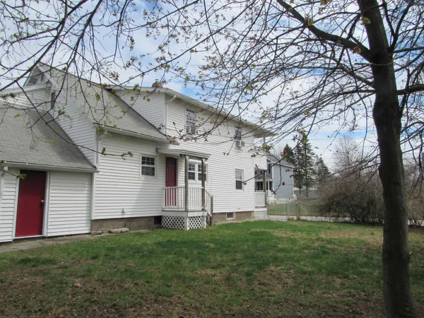 $565,000 | 30 Longwood Avenue, Manchester, NH 03109