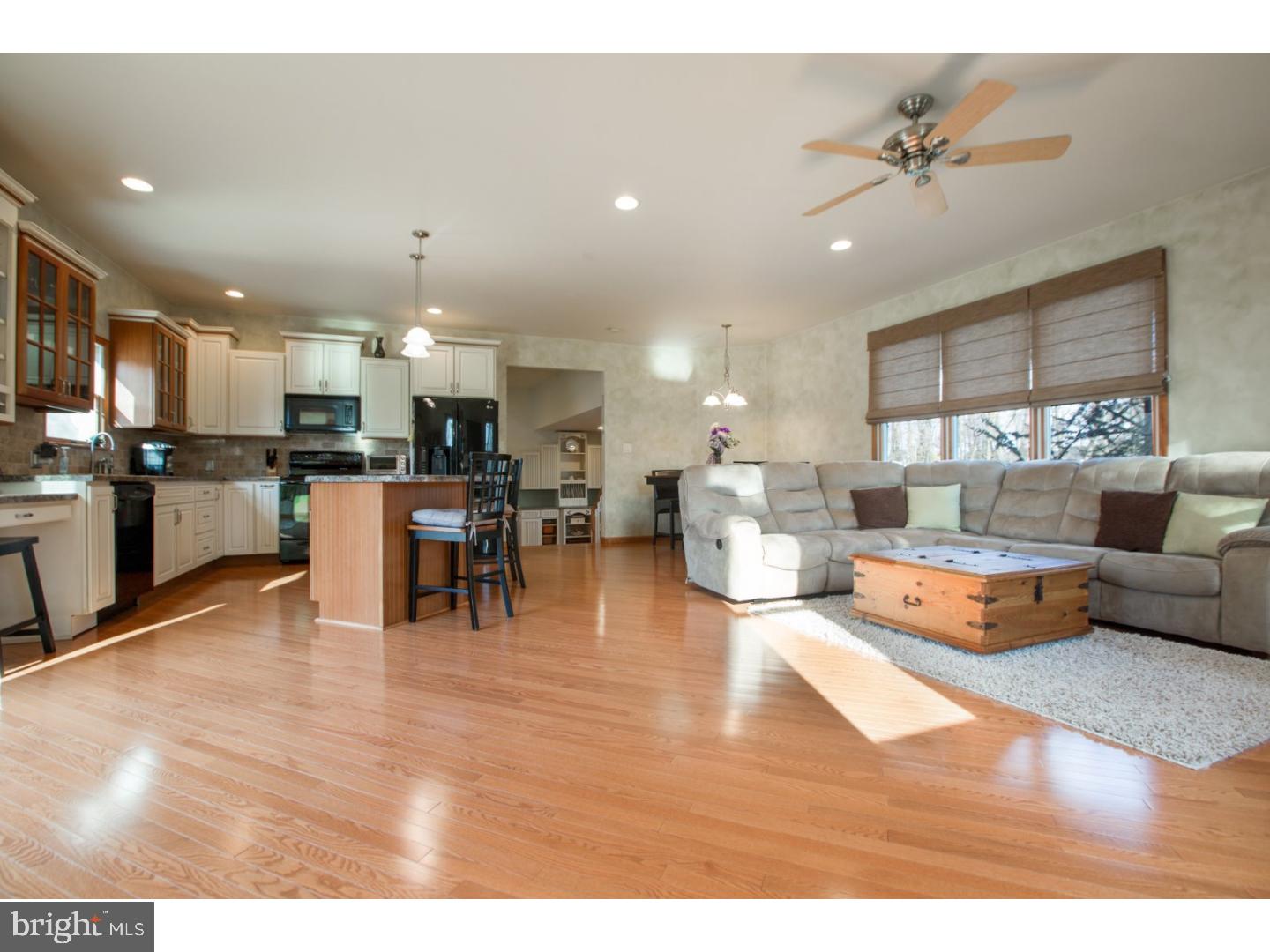 343 Friendship Road Clarksboro, NJ 08020 - Photo 3 of 25 Gallery Image 3