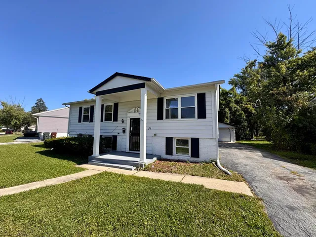 $215,000 | 51 North Pine Lane, Glenwood, IL 60425