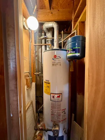 $209,000 | 51 North Pine Lane, Glenwood, IL 60425