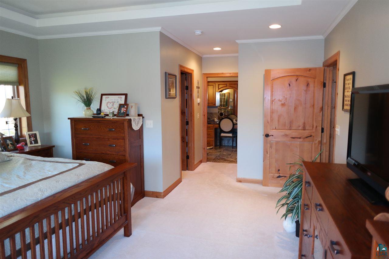 2015 Norton Road Duluth, MN 55803 - Photo 9 of 24