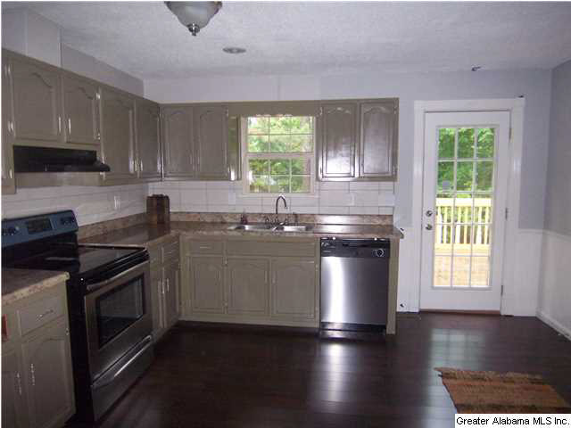 5400 Overbrook Circle Pinson, AL 35126 - Photo 3 of 16