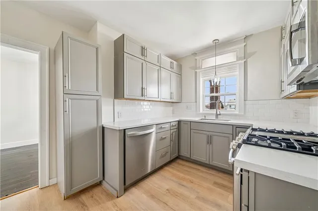 $159,900 | 144 West Schwab Avenue, Homestead, PA 15120