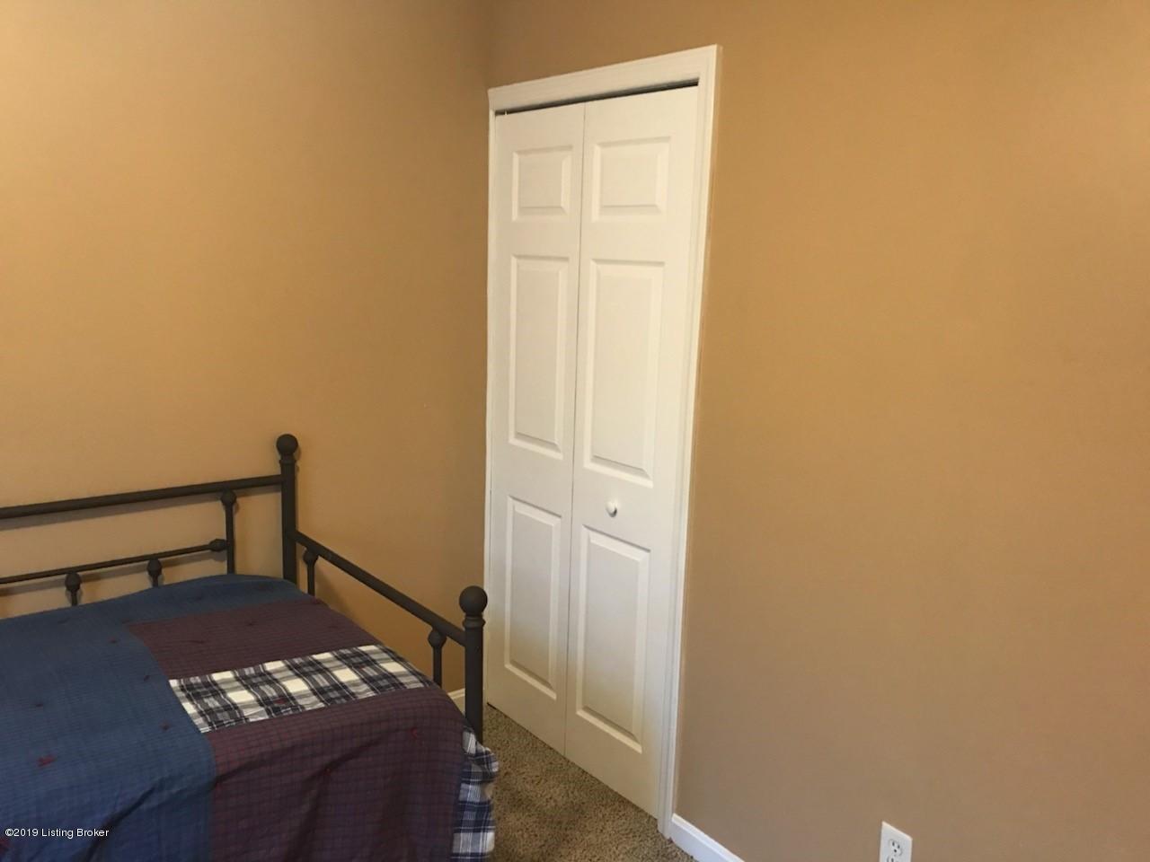 603 Overlook Road Louisville, KY 40229 - Photo 12 of 20 Bedroom 2