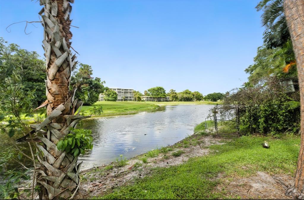 4281 West McNab Road, Unit 16 Pompano Beach, FL 33069 - Photo 22 of 39