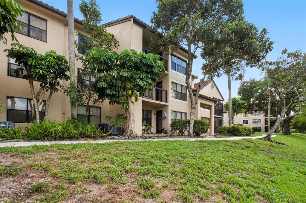 4281 West McNab Road, Unit 16 Pompano Beach, FL 33069 - Photo 25 of 39