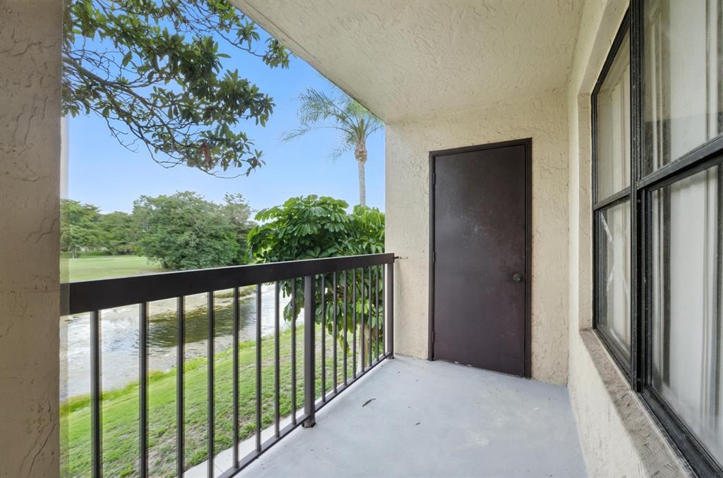 4281 West McNab Road, Unit 16 Pompano Beach, FL 33069 - Photo 10 of 39