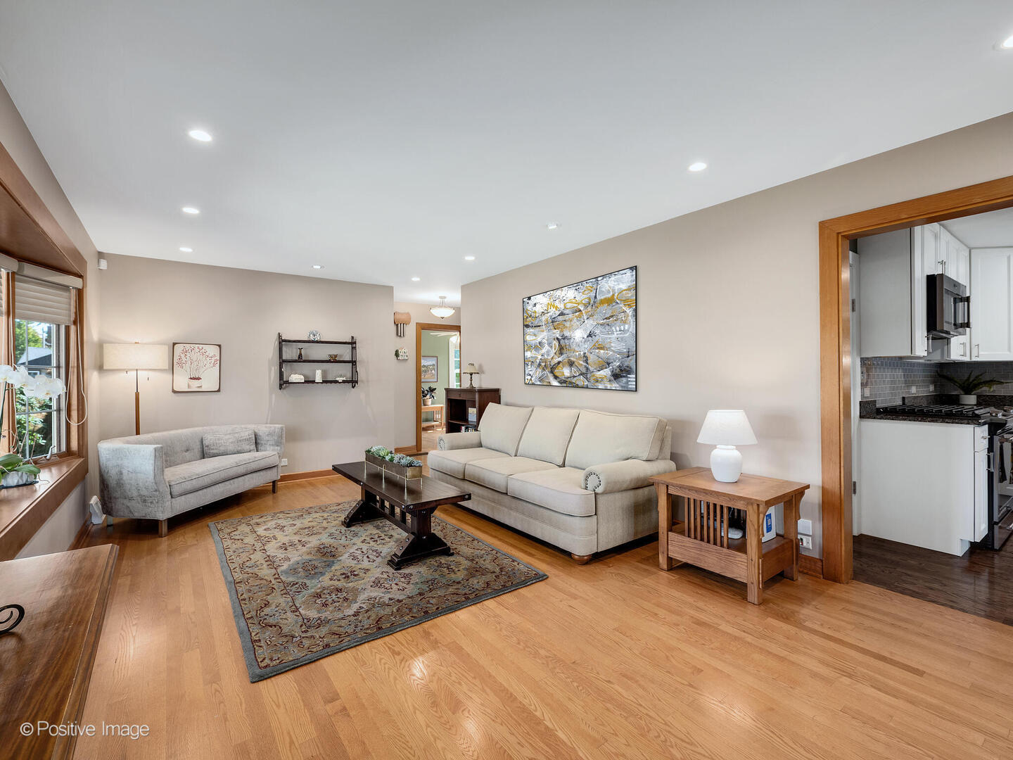 182 Hale Street Elmhurst, IL 60126 - Photo 5 of 30