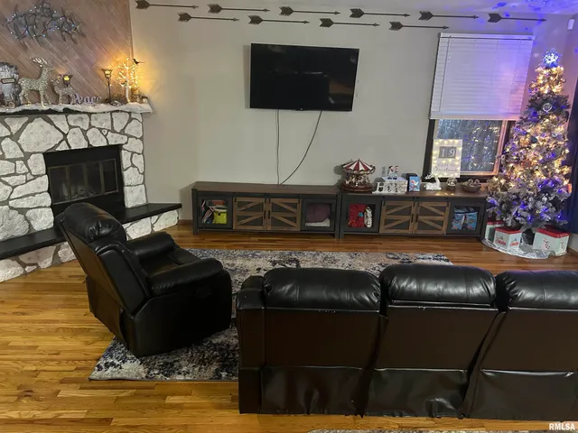 $289,900 | 10 Cayuga Trail, Galena, IL 61036