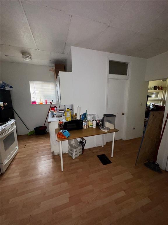 250 Park Road Ambridge, PA 15003 - Photo 19 of 40