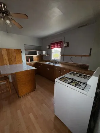 $95,000 | 250 Park Road, Ambridge, PA 15003