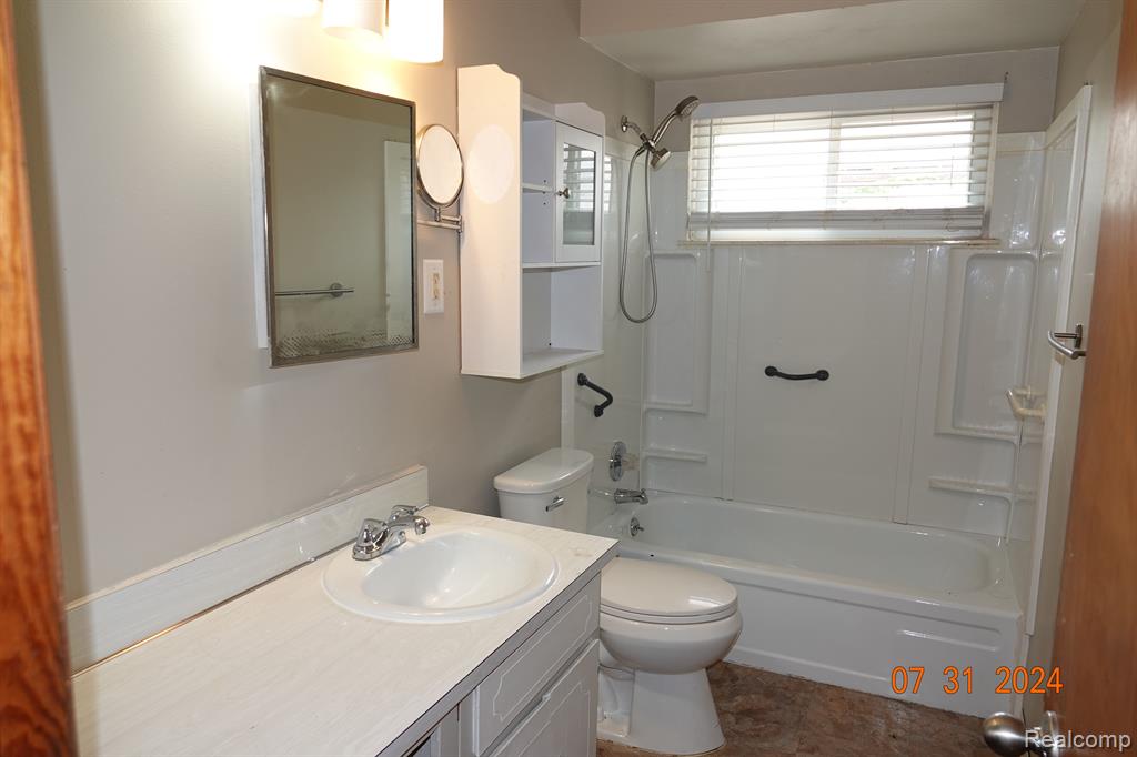 26911 Yale Street Inkster, MI 48141 - Photo 9 of 13