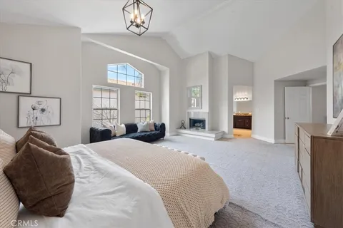 $1,395,000 | 17325 1/2 San Jose Street, Granada Hills, CA 91344