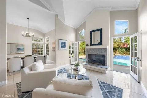 $1,395,000 | 17325 1/2 San Jose Street, Granada Hills, CA 91344