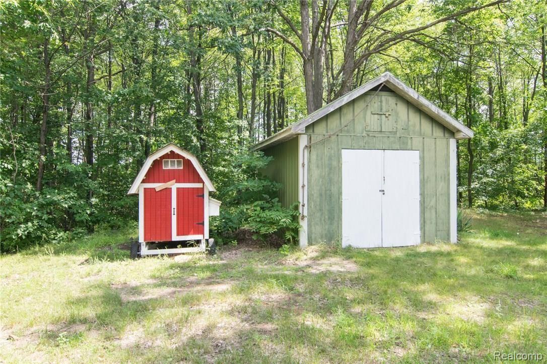 6310 Chesaning Road Chesaning, MI 48616 - Photo 47 of 49 DSC_0269.jpg