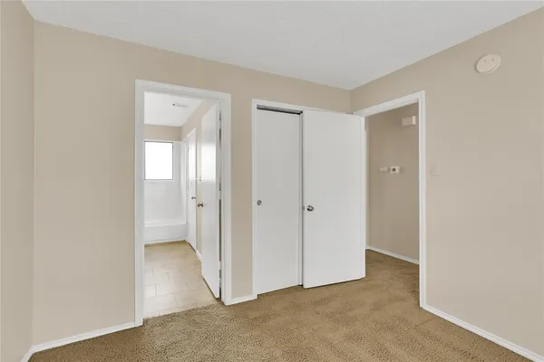 $2,195 | 4325 Harvest Hill Road, Carrollton, TX 75010