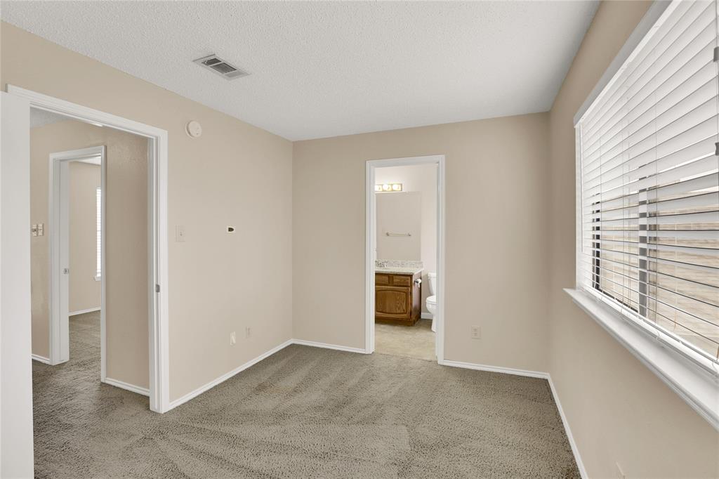 4325 Harvest Hill Road Carrollton, TX 75010 - Photo 18 of 23