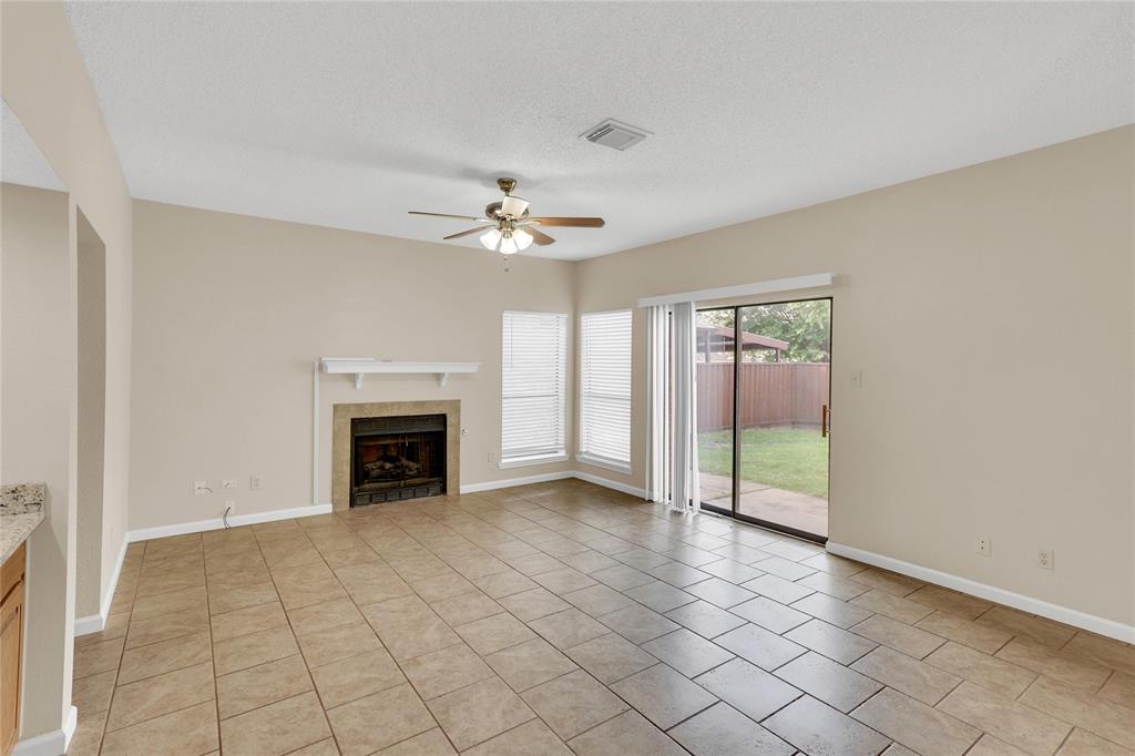 4325 Harvest Hill Road Carrollton, TX 75010 - Photo 9 of 23