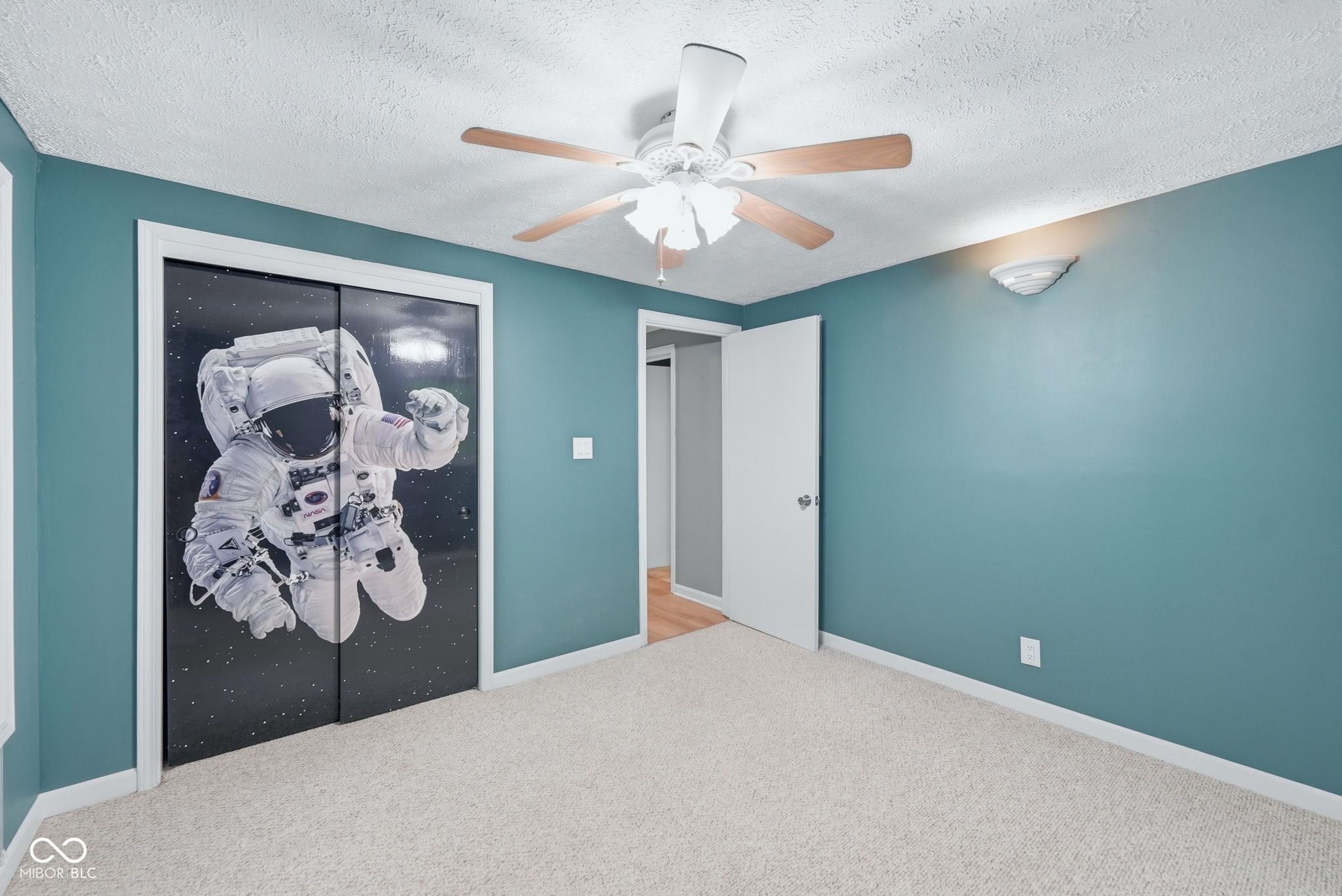 7020 Hoover Road Indianapolis, IN 46260 - Photo 21 of 47 Gallery Image 21