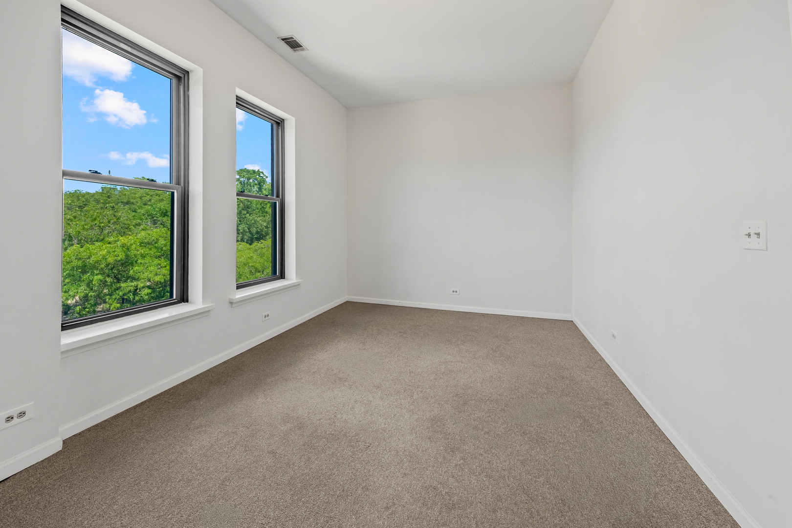 800 South Loomis Street, Unit 2 Chicago, IL 60607 - Photo 18 of 20