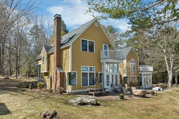 $995,000 | 7 Windermere Road, Unit B, Moultonborough, NH 03254