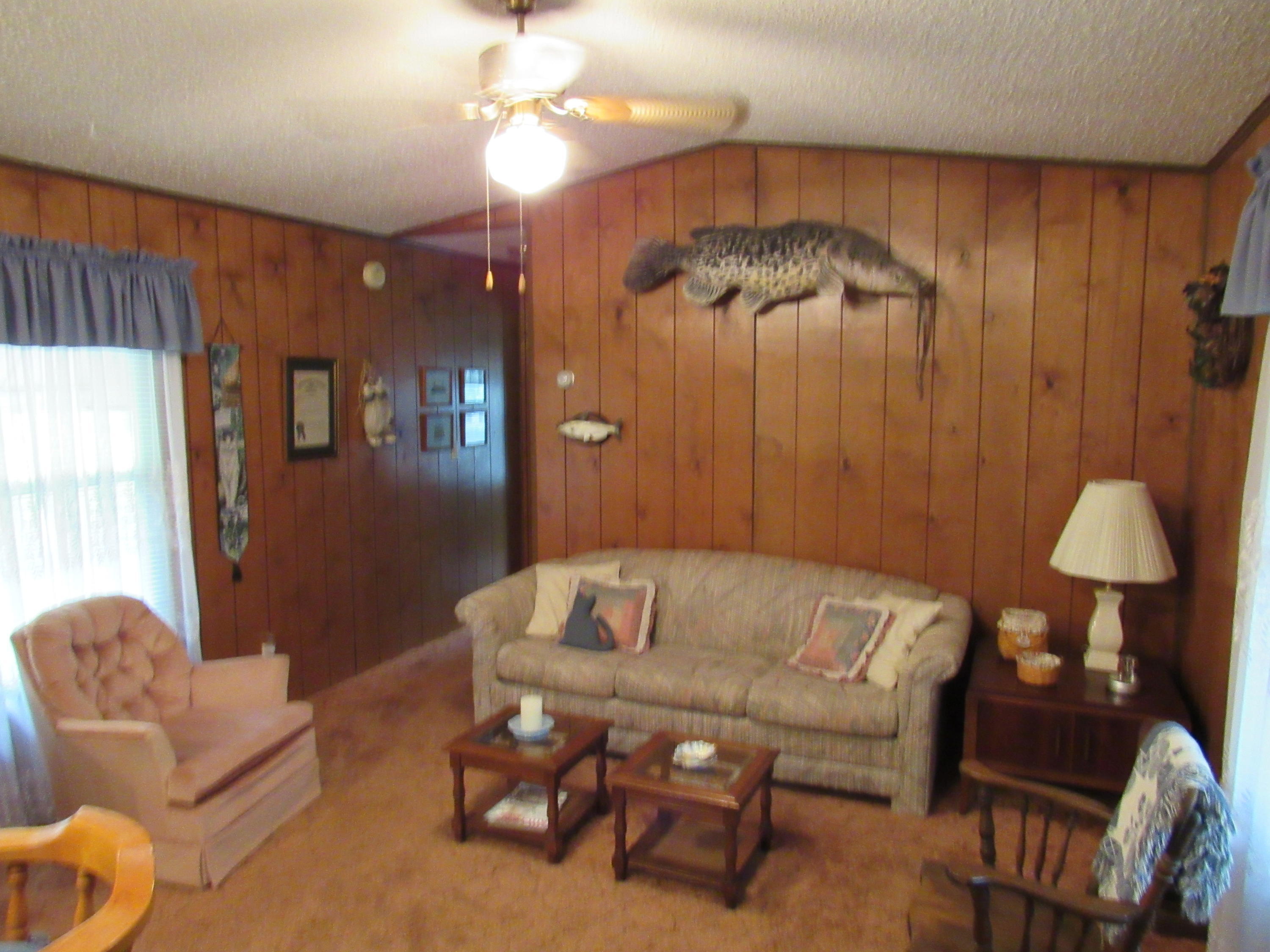 1060 Ramsey Point Road Monticello, KY 42633 - Photo 15 of 29 IMG_0522