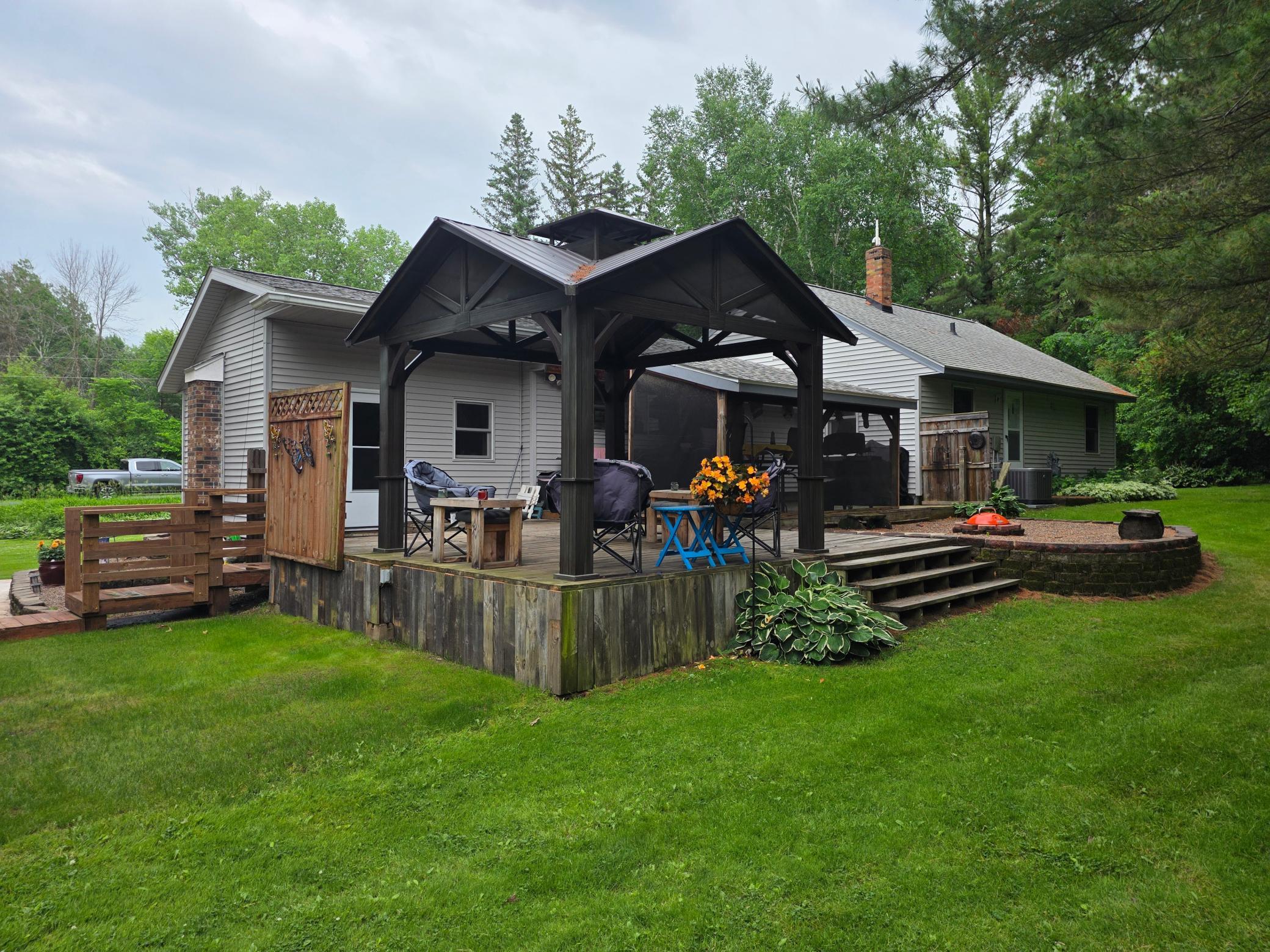 594 90th Street Hudson, WI 54016 - Photo 1 of 4