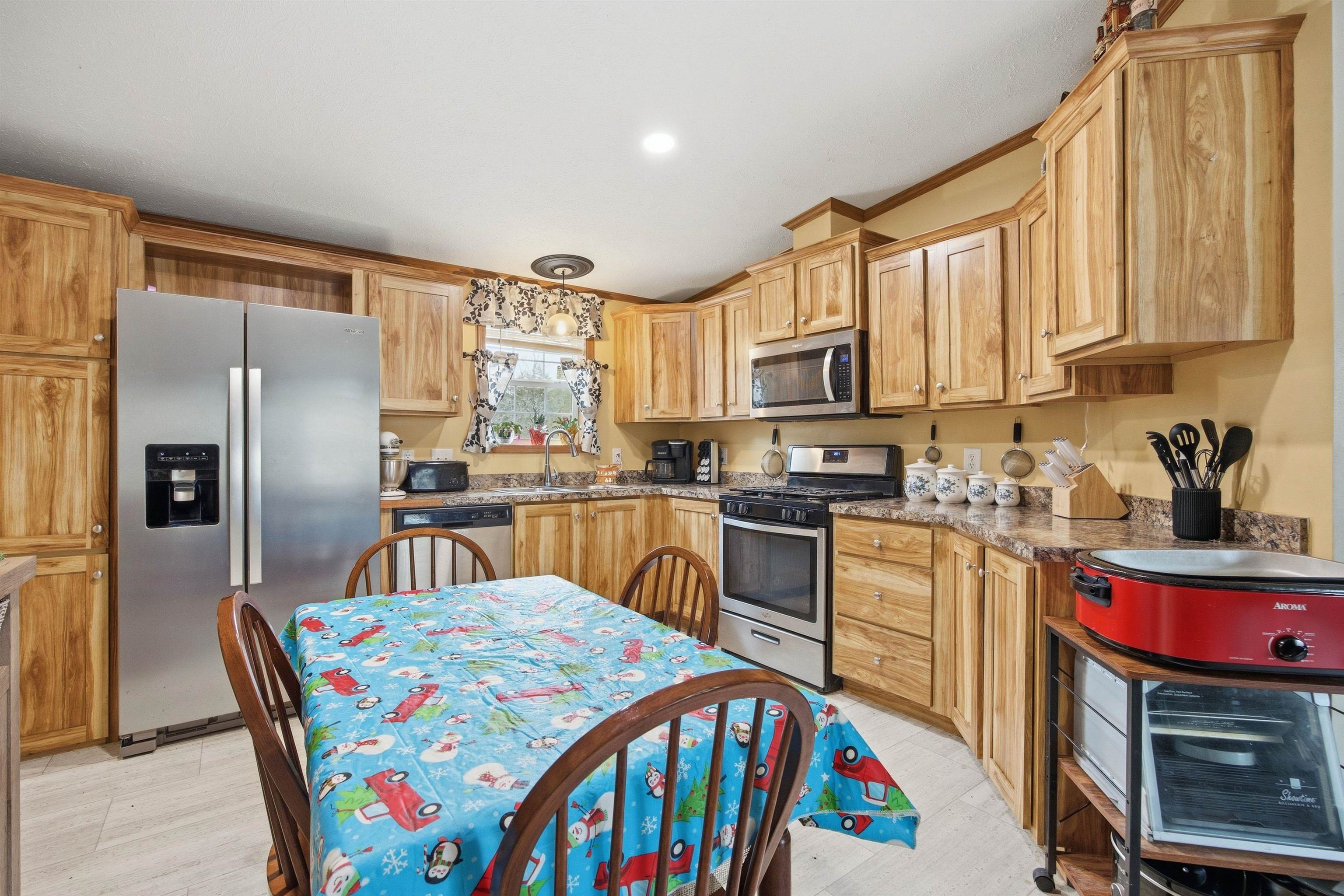 525 Sand Road Haverhill, NH 03774 - Photo 5 of 31