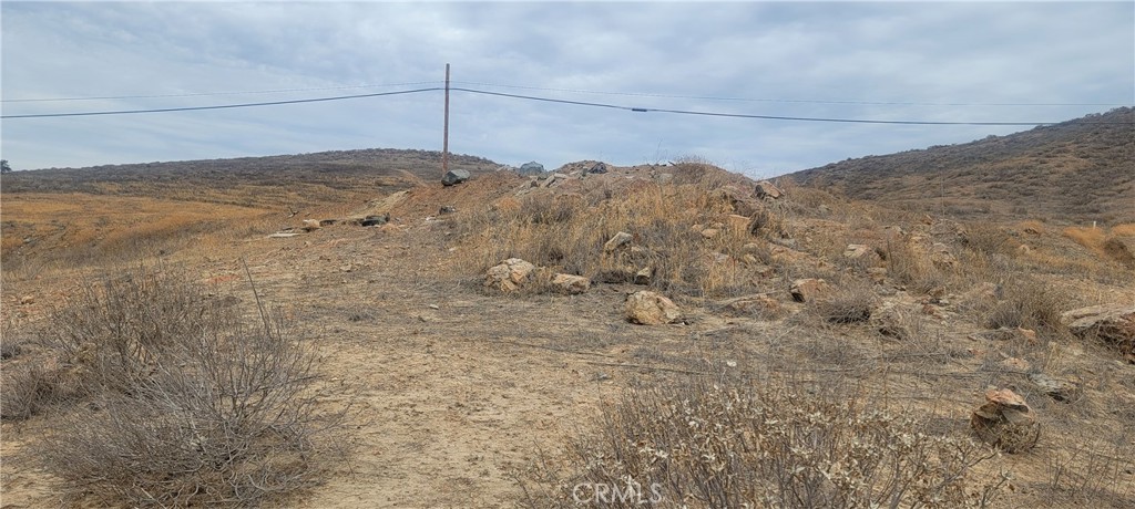 0 Cajalco Road Corona, CA 92881 - Photo 4 of 8 a view of a dry yard