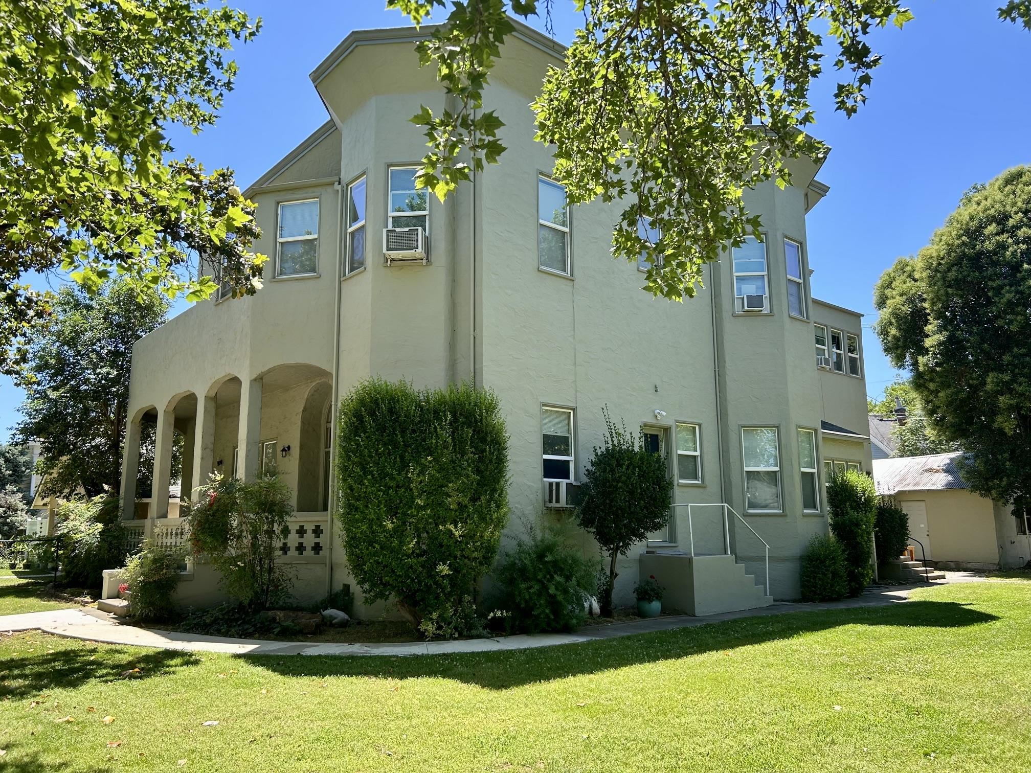 1051 Washington Street Red Bluff, CA 96080 - Photo 1 of 18