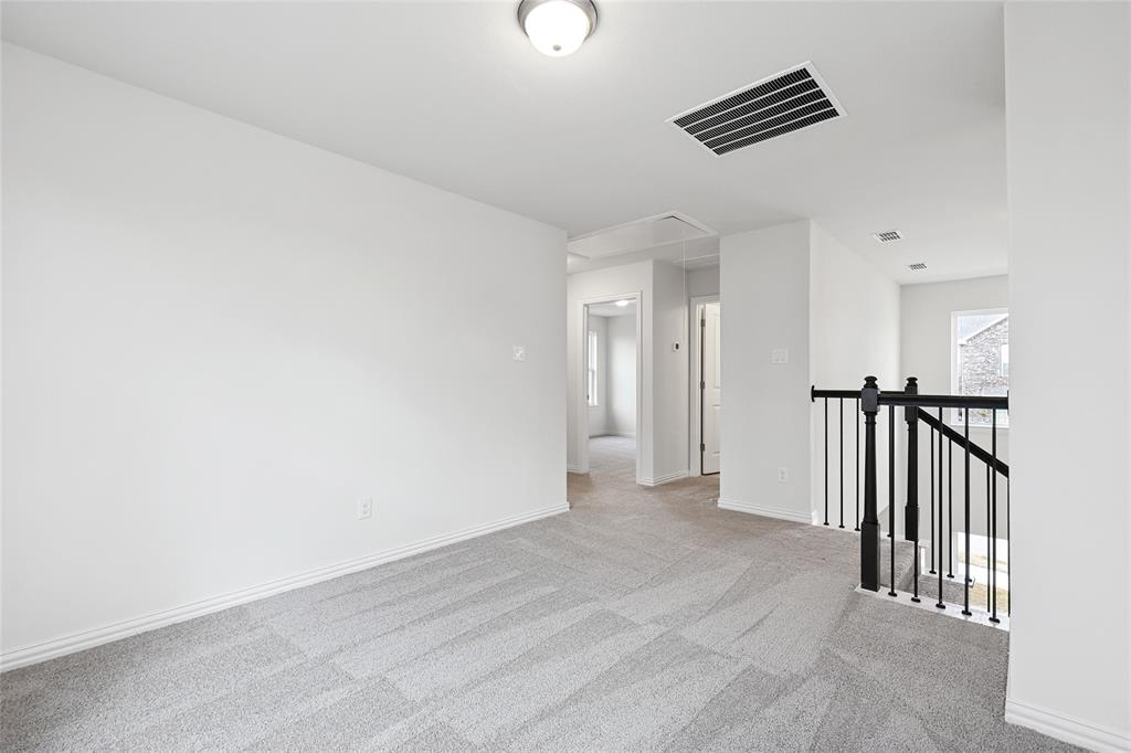 3900 Coco Lane Sherman, TX 75090 - Photo 21 of 40 Unfurnished room featuring light carpet