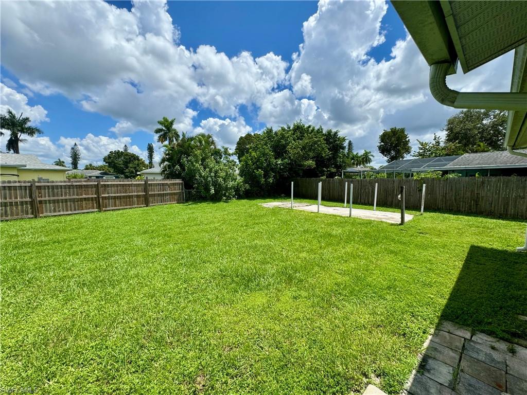 3400 Dorado Way Naples, FL 34105 - Photo 12 of 16 Backyard