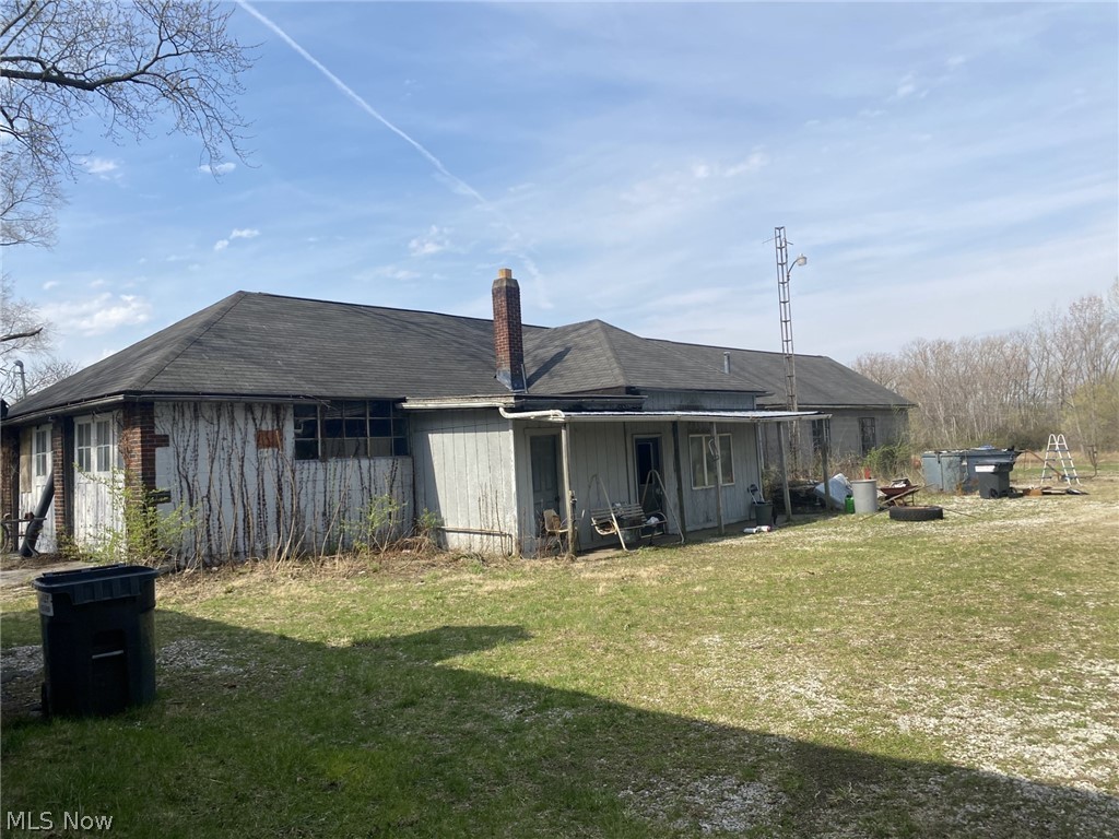 2227 Pipe Street Sandusky, OH 44870 - Photo 4 of 11