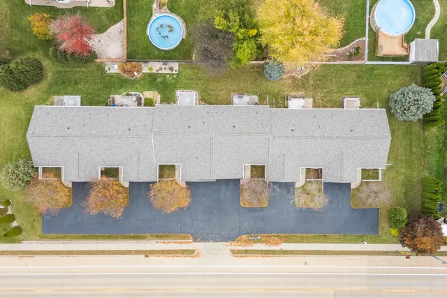 $254,000 | 1568 South Oakwood Road, Oshkosh, WI 54904