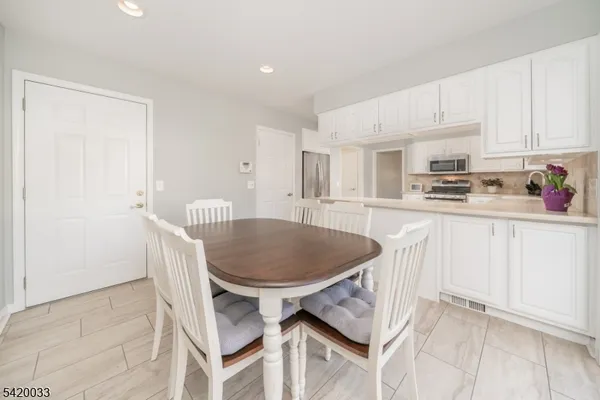 $1,250,000 | 297 Elkwood Avenue, New Providence, NJ 07974