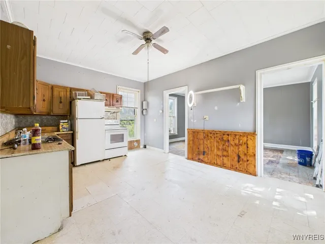 $194,899 | 82 North Central Avenue, Springville, NY 14141