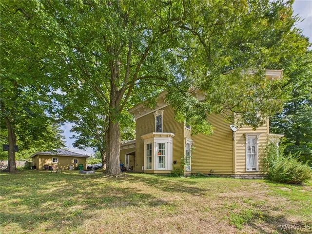 $194,899 | 82 North Central Avenue, Springville, NY 14141