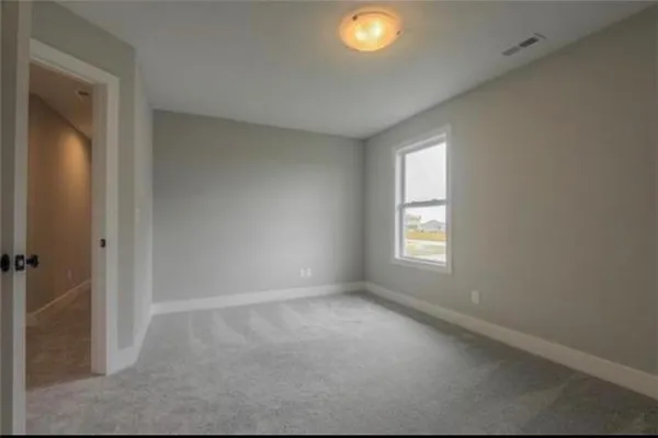 $669,000 | 1305 Mulberry Street, Pleasant Hill, MO 64080