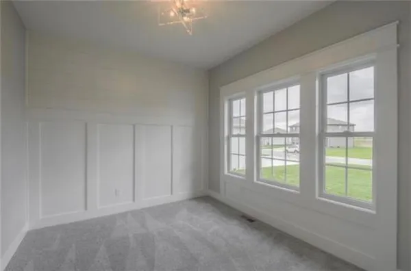 $669,000 | 1305 Mulberry Street, Pleasant Hill, MO 64080