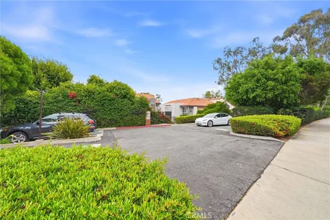 $799,000 | 215 Wichita Avenue, Unit 409, Huntington Beach, CA 92648