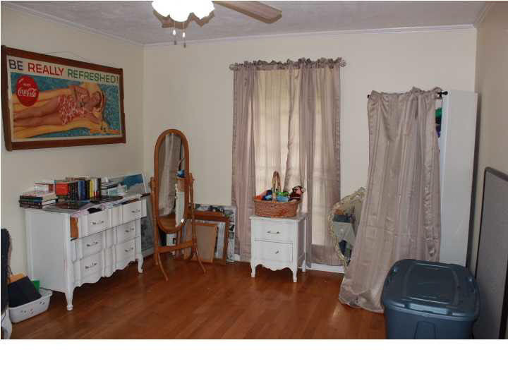 160 Leggett Road Clinton, MS 39056 - Photo 31 of 43 2nd Bedroom