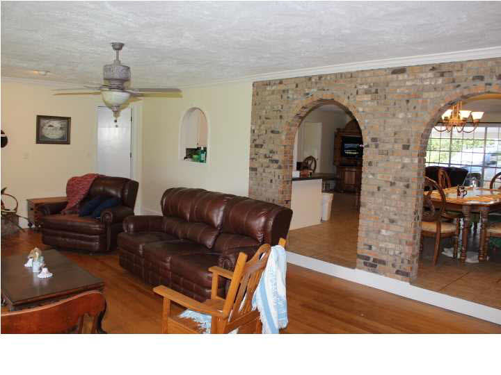 160 Leggett Road Clinton, MS 39056 - Photo 8 of 43 Great Room