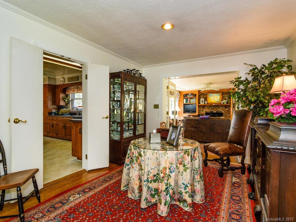 345 Windsor Road Asheville, NC 28804 - Photo 7 of 24 Gallery Image 7